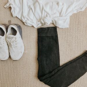 Navy Seamless Leggings